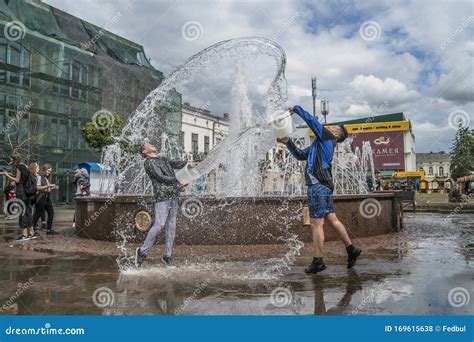 Wet Monday 2025